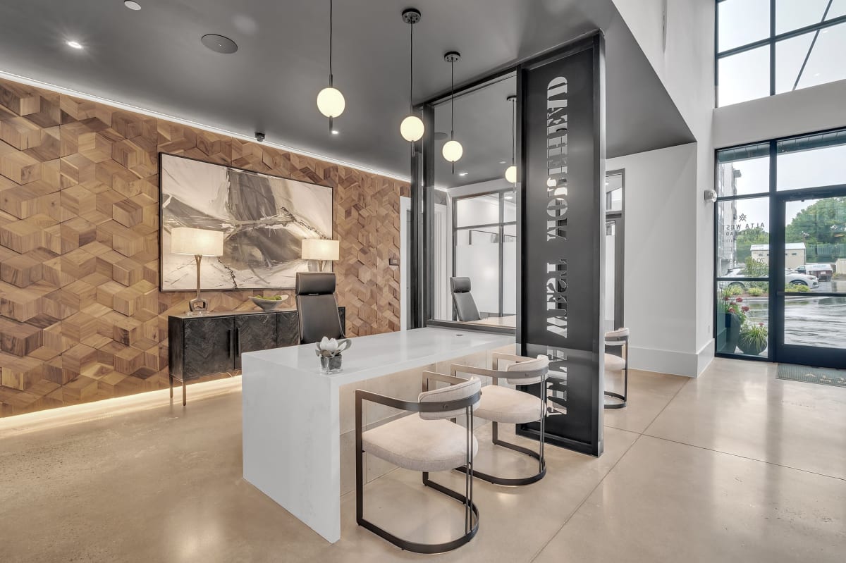 Luxury Apartments for Rent in Charlotte Alta West Morehead